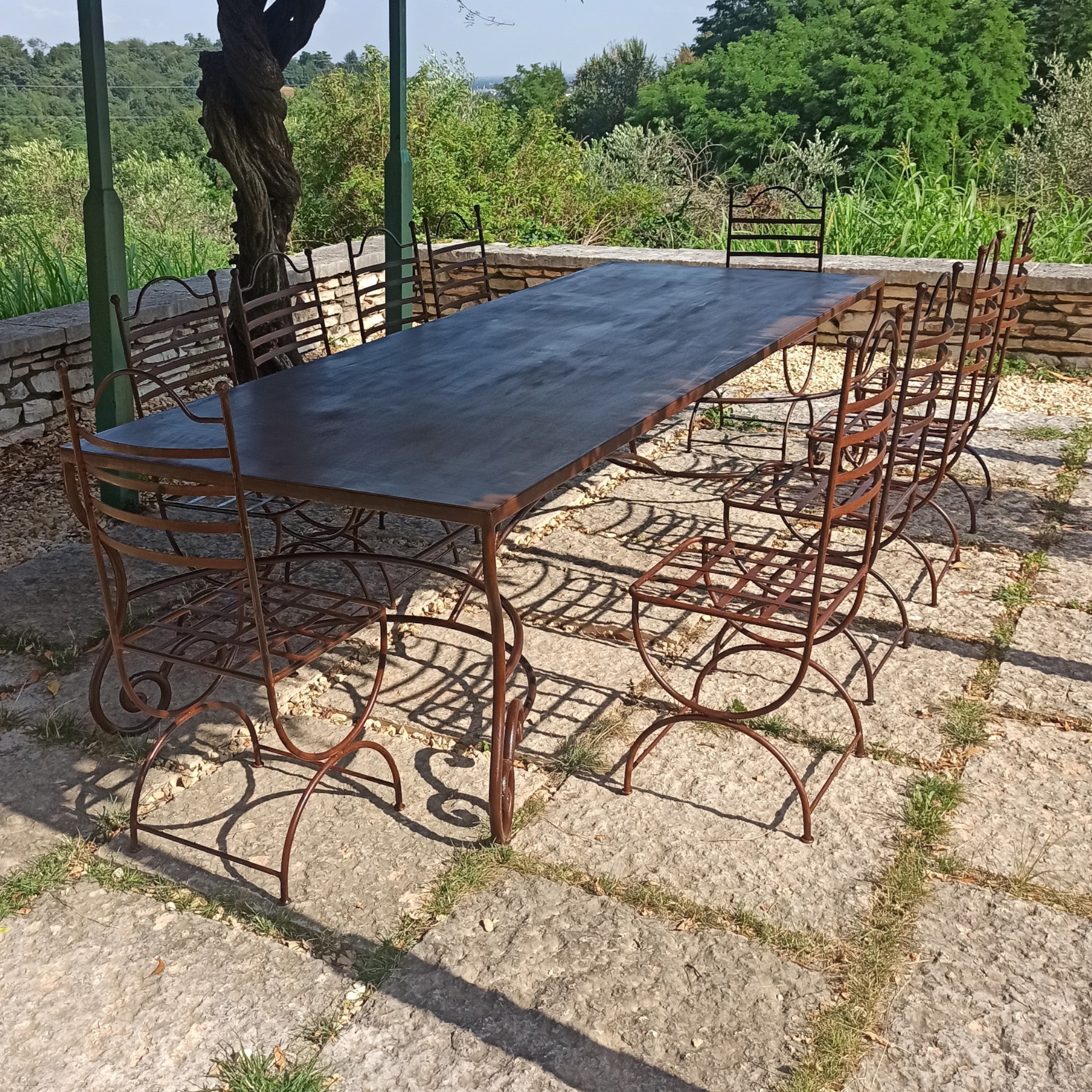 Tavola in ferro da esterno – su ordinazione